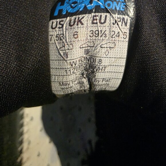 Woman’s Size 7.5 B - Hoka One One Bondi 8 Running Shoes Black White Sneakers - Picture 9 of 9